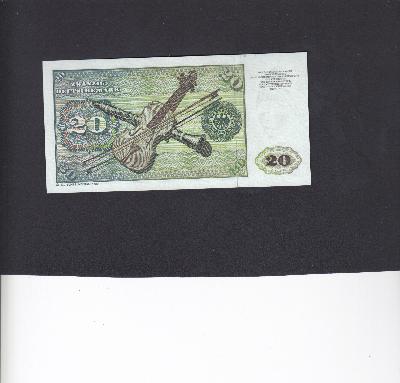 Beschrijving achterzijde: VIOLIN